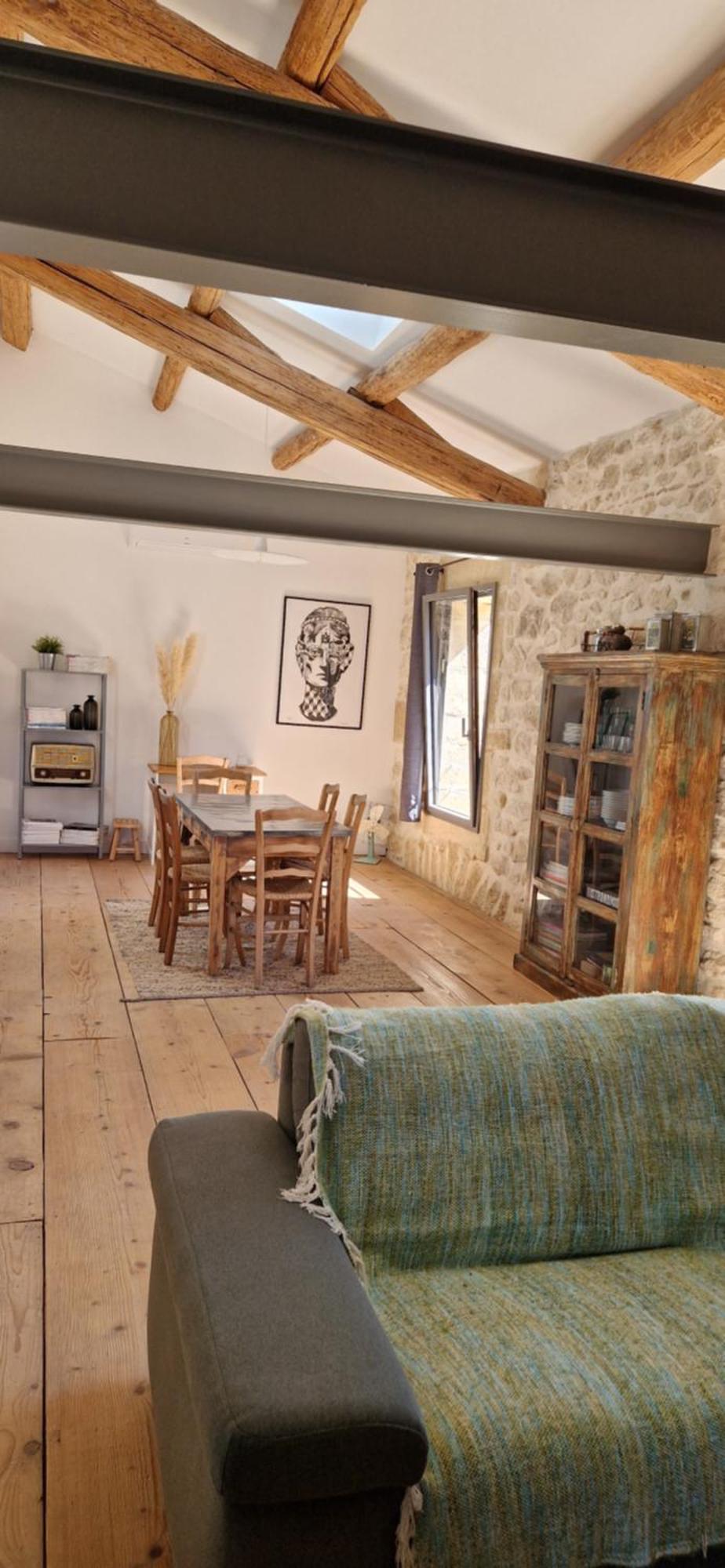 Appartement Dans Un Mas Provencal Renove Saint-Hilaire-d'Ozilhan Exterior photo